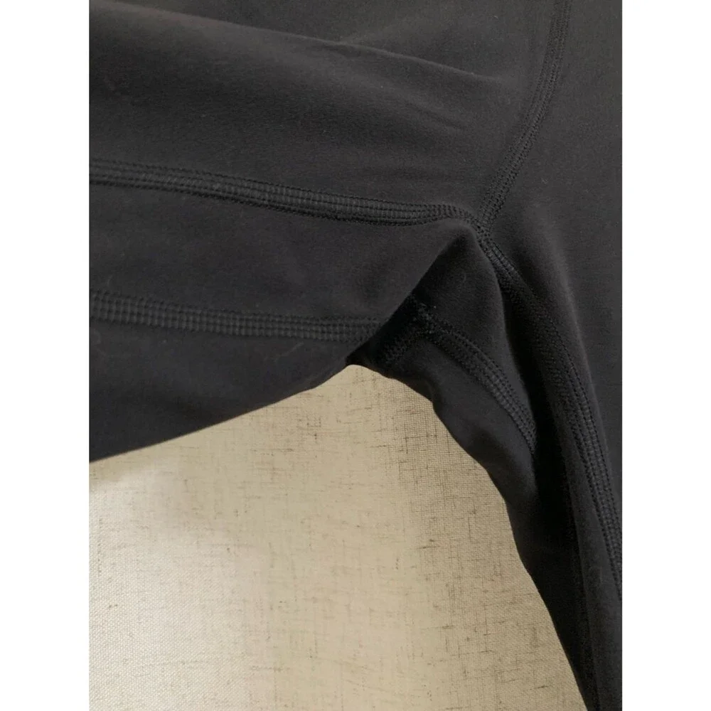 lululemon Love Knot Wrap Legging 21” Crop Yoga Black Athletic Leggings Size 8
